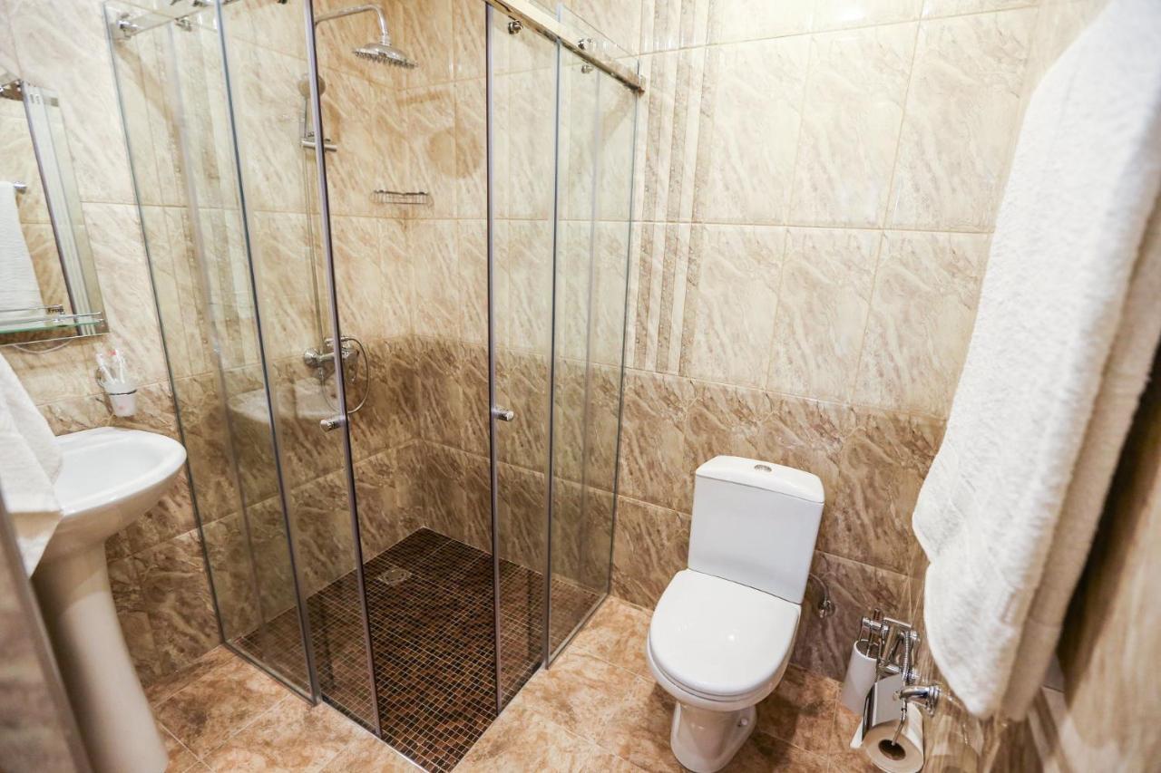 Alba Hotel Yerevan Ngoại thất bức ảnh
